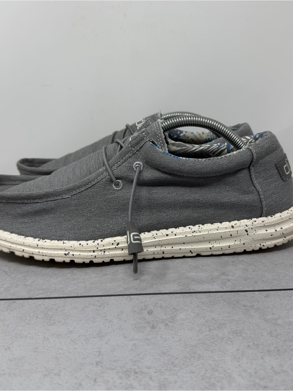 Hey Dude Gray Wally Casual Slip-On Loafers Speckled Sole Sz 12 chill, minimalist